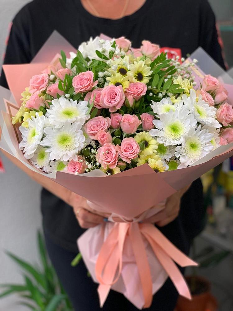Букет цветов из: Розы и Хризантемы в Дарасун