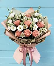 Букет цветов из:  Розы, Альстромерии и Лизиантусы в Дарасун