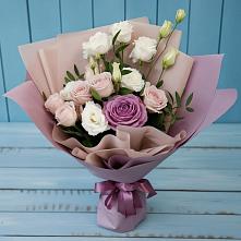 Букет цветов из:  Розы и Лизиантусы в Дарасун