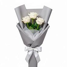 Букет 3 белые розы в Дарасун