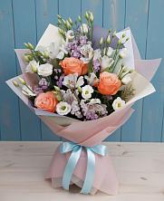 Букет Утренняя свежесть в Дарасун Букет цветов из:  Лизиантусы, Розы, Альстромерии и Гипсофила в Дарасун