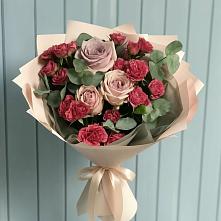 Букет цветов из:  Гвоздики и Розы в Дарасун