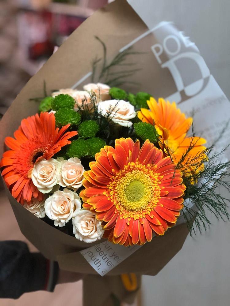 Букет цветов из: Герберы, Хризантемы и Розы в Дарасун