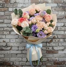 Букет Феерия в Дарасун Букет цветов из:  Розы, Лизиантусы и Гвоздики в Дарасун